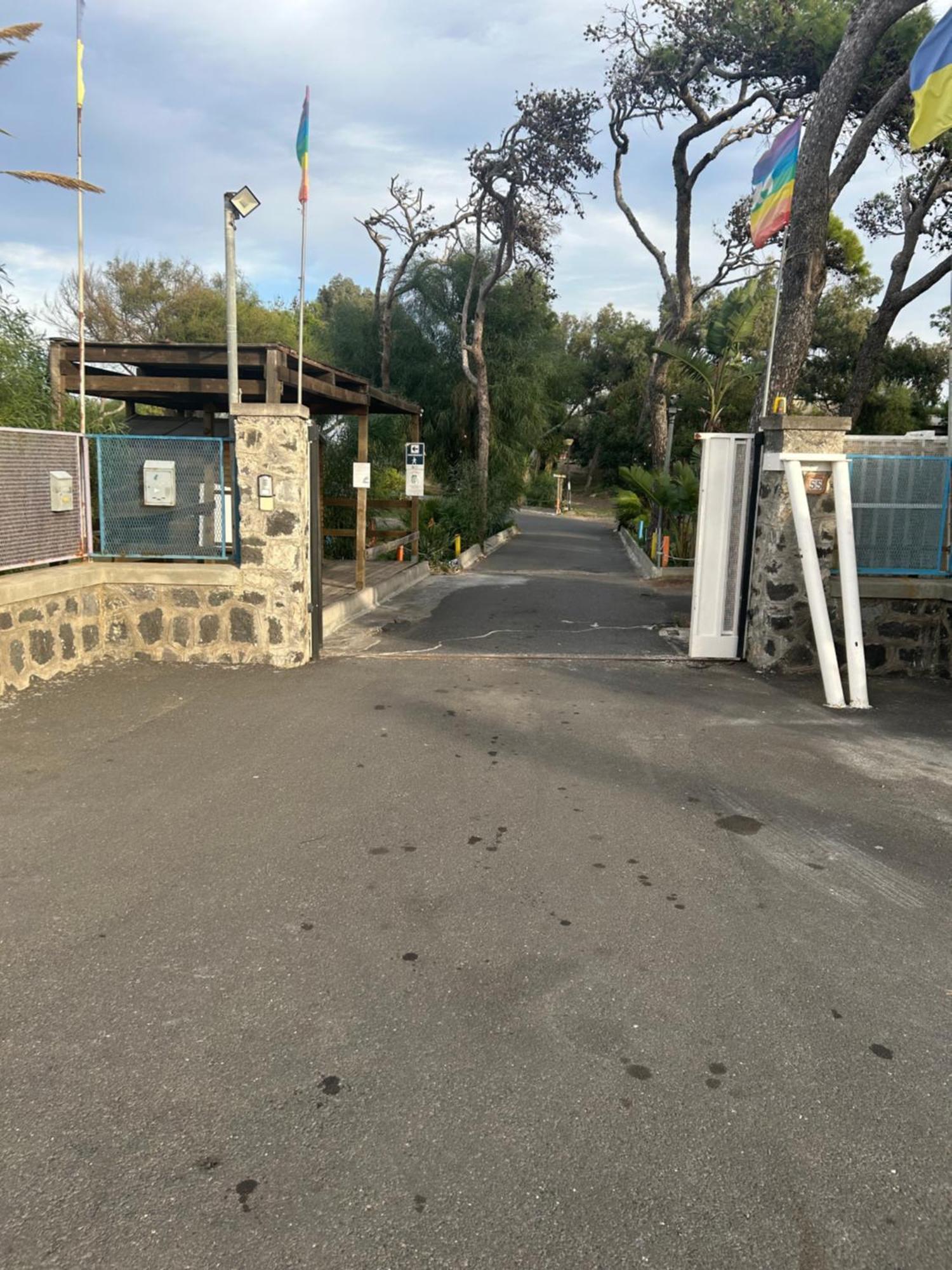 Beteya Hostel Don Bosco CTA Exterior photo